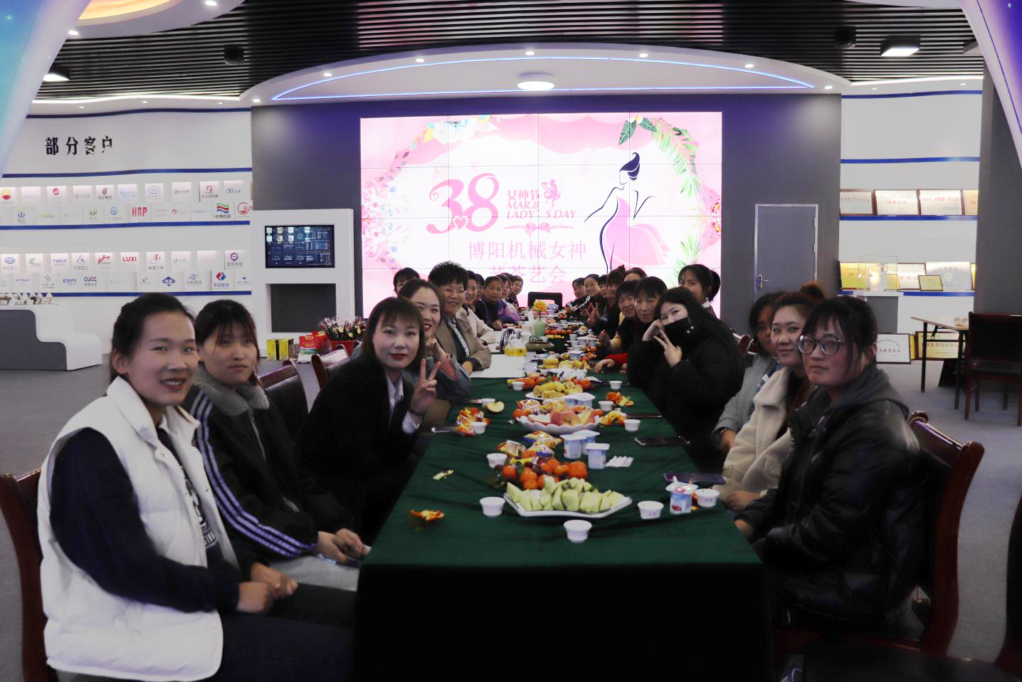 博陽機械“三八”女神節茶藝會圓滿結束（shù）
