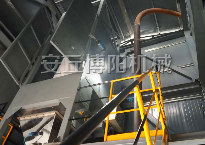 煤粉（fěn）噸袋拆包機應該如何正確操作?
