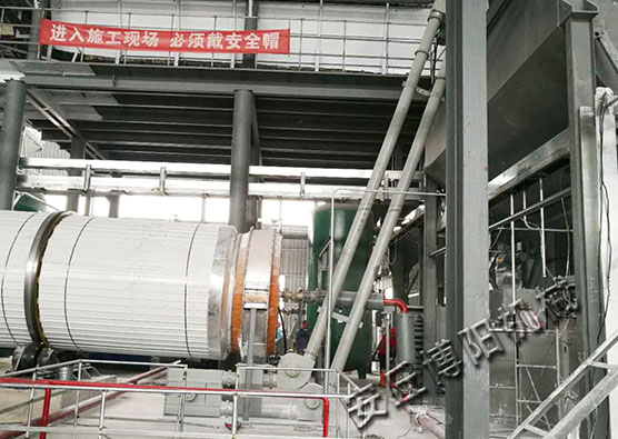 粉（fěn）料管鏈式（shì）輸送機和螺旋輸（shū）送機哪個好？