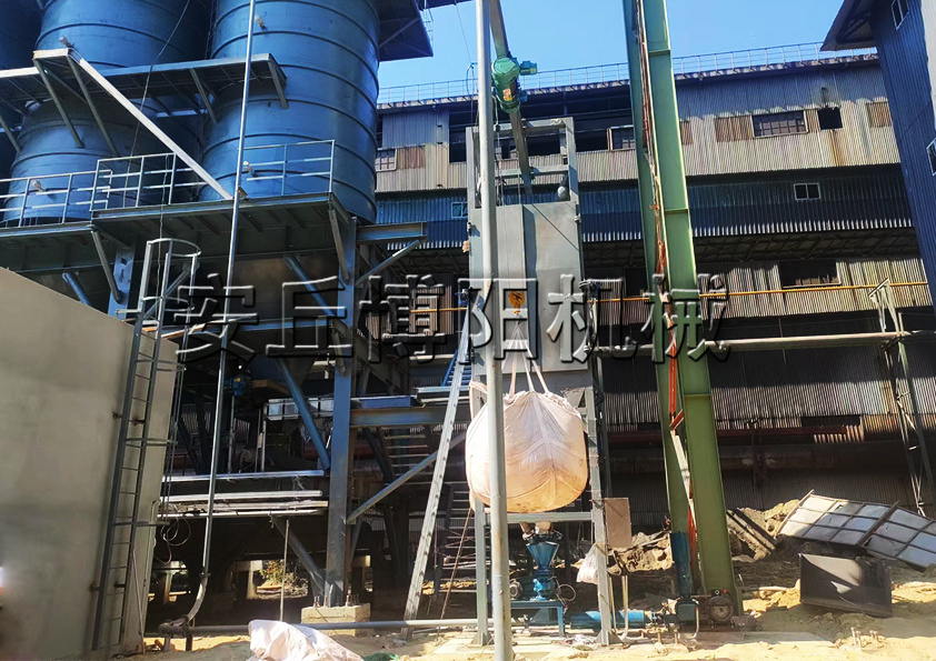 安丘博陽機（jī）械生產的礦渣粉噸包拆包機具體優勢有哪些？
