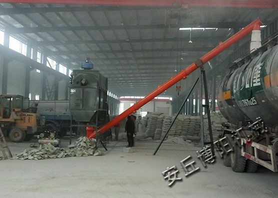 水泥拆包機（jī）+螺旋輸送（投料到罐車）方案