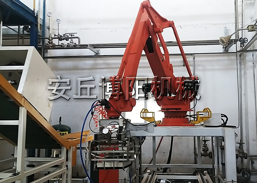 50kg尿素自動（dòng）拆包（bāo）機器人的（de）作業進程是什（shí）麽（me）？