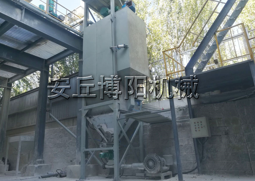 石灰石粉噸袋拆（chāi）包機特點 噸袋（dài）拆袋機（jī）的配套使用
