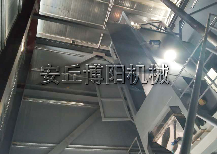 褚礦粉噸包拆包(bāo)機可以搭(dā)配(pèi)管鏈輸送機嗎?