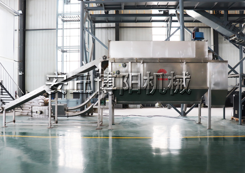 山東(dōng)煤顆粒自(zì)動拆包機 自動拆袋機可連續拆包作業
